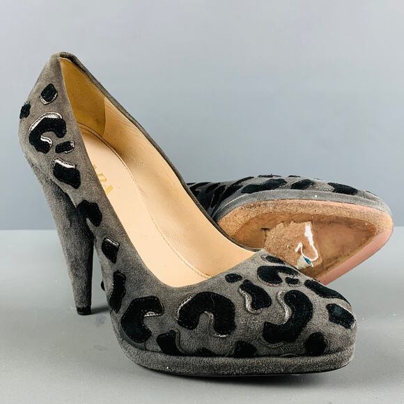 PRADA Size 5 Grey Black Suede Aplique Platform Pumps - Picture 4 of 7